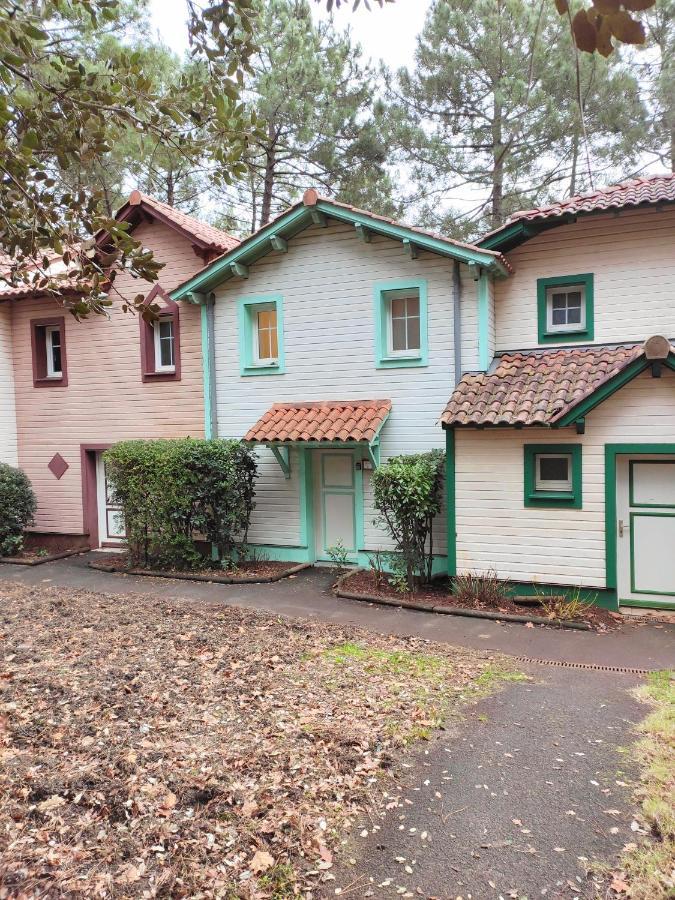 Un Nid Dans La Pinede Vila Lacanau Exterior foto